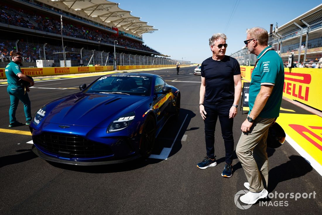 O chef Gordon Ramsay antes de uma experiência Aston Martin Pirelli Hot Laps