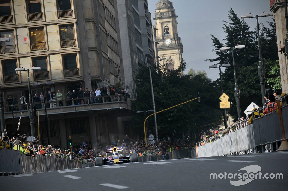 David Coulthard, Red Bull RB1, Circuito Bogotá