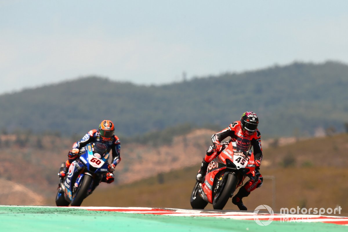 Scott Redding, Aruba.it Racing Ducati, Michael van Der Mark, Pata Yamaha