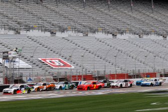 Noah Gragson, JR Motorsports, Chevrolet Camaro, Daniel Hemric, JR Motorsports, Chevrolet Camaro