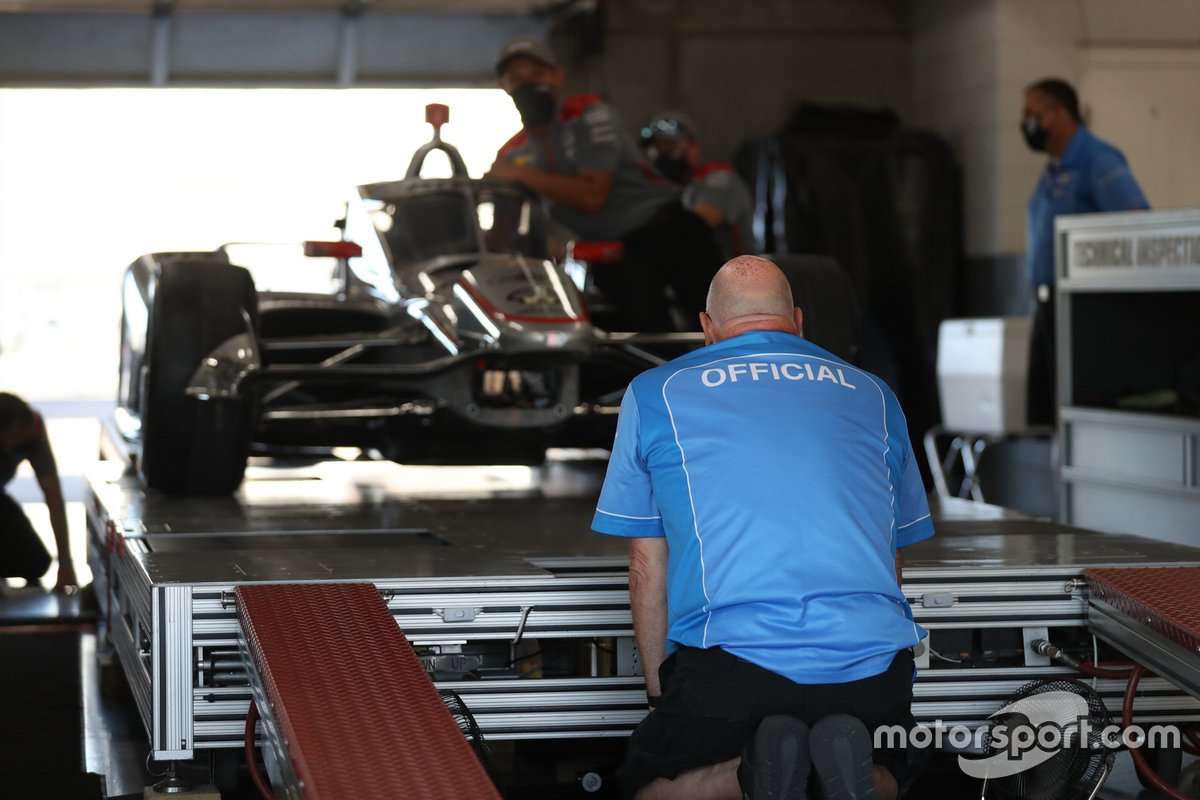 Een official van IndyCar