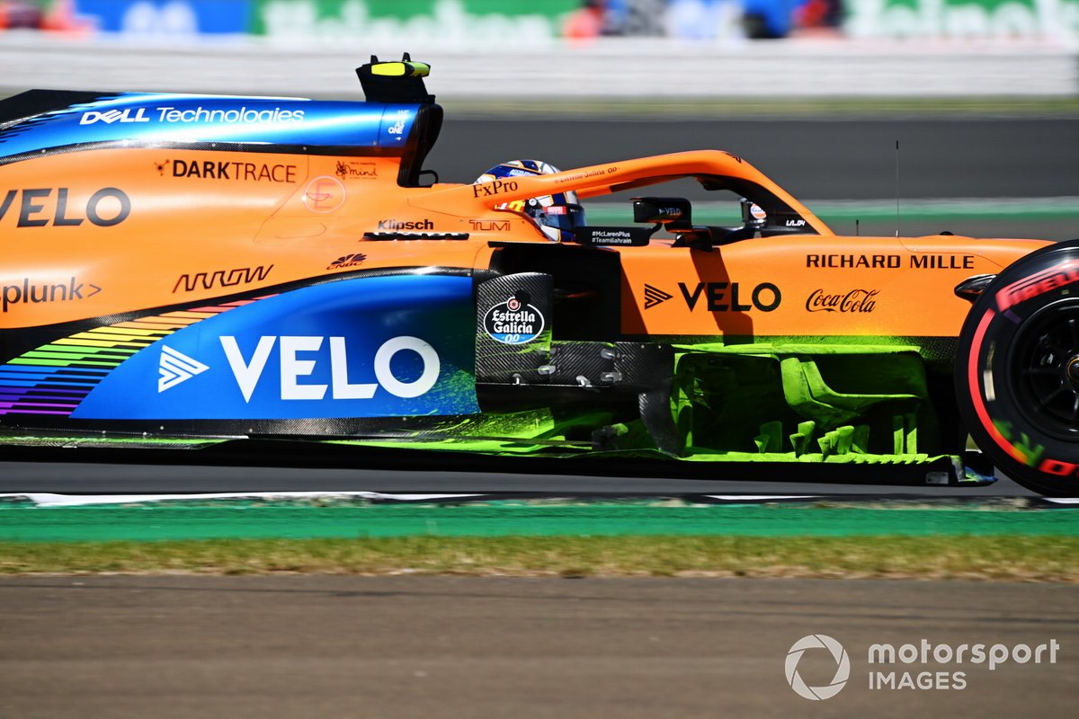McLaren MCL35'e uygulanan aero boyası