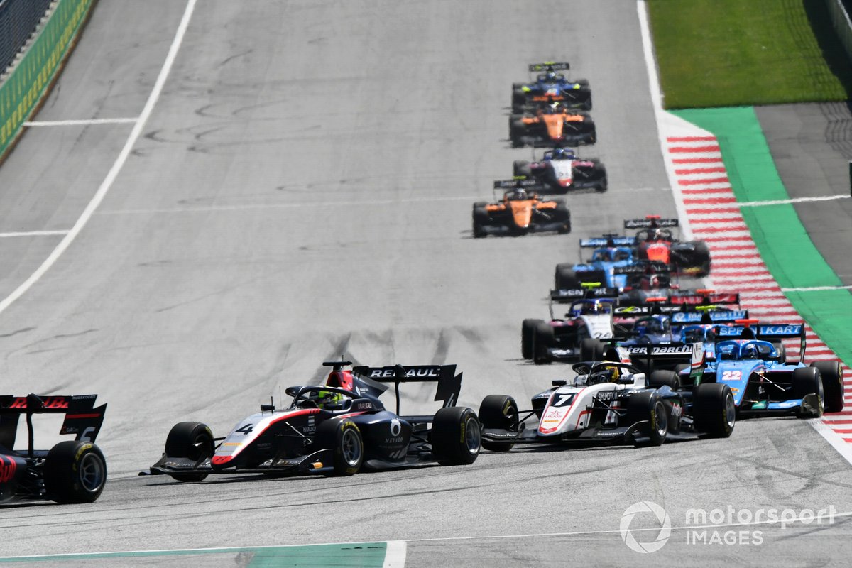Max Fewtrell, Hitech Grand Prix, Theo Pourchaire, ART Grand Prix e Matteo Nannini, Jenzer Motorsport