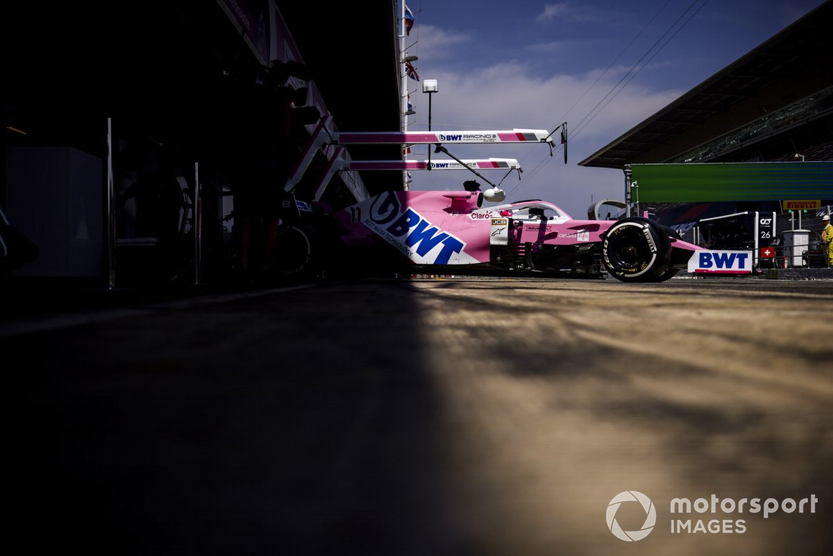 Серхио Перес, Racing Point RP20, выезжает на пит-лейн