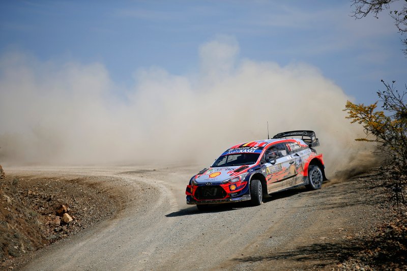 Thierry Neuville, Nicolas Gilsoul, Hyundai Motorsport Hyundai i20 Coupe WRC