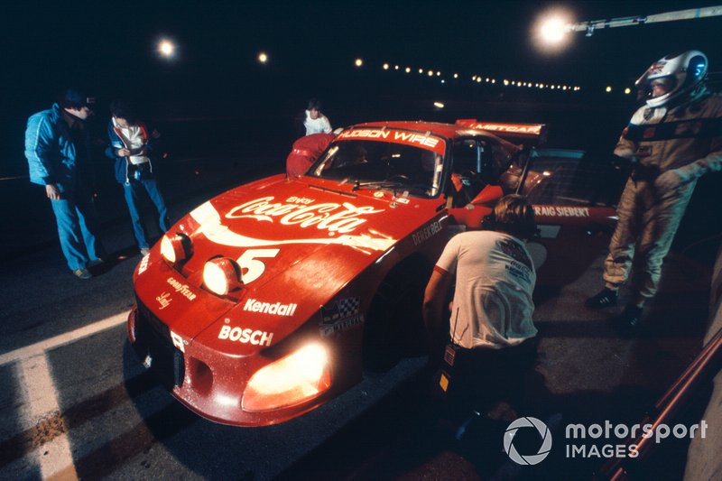 Bob Akin, Derek Bell, Craig Siebert, Porsche 935 Turbo