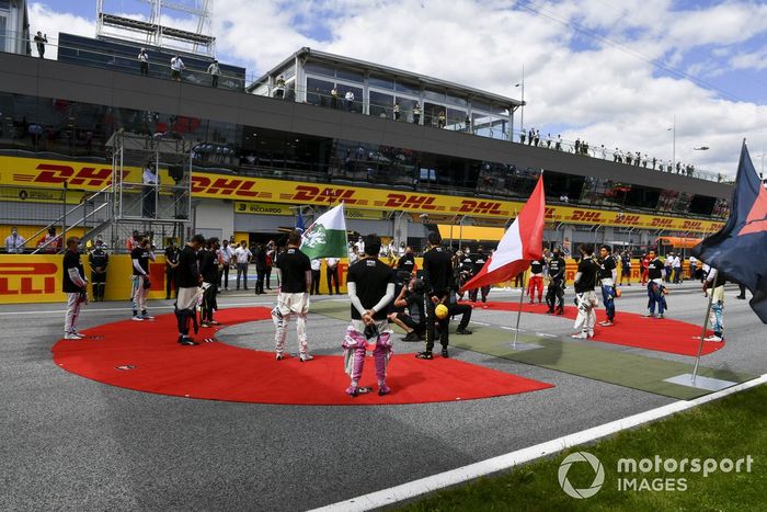 Pilotos en la parrilla