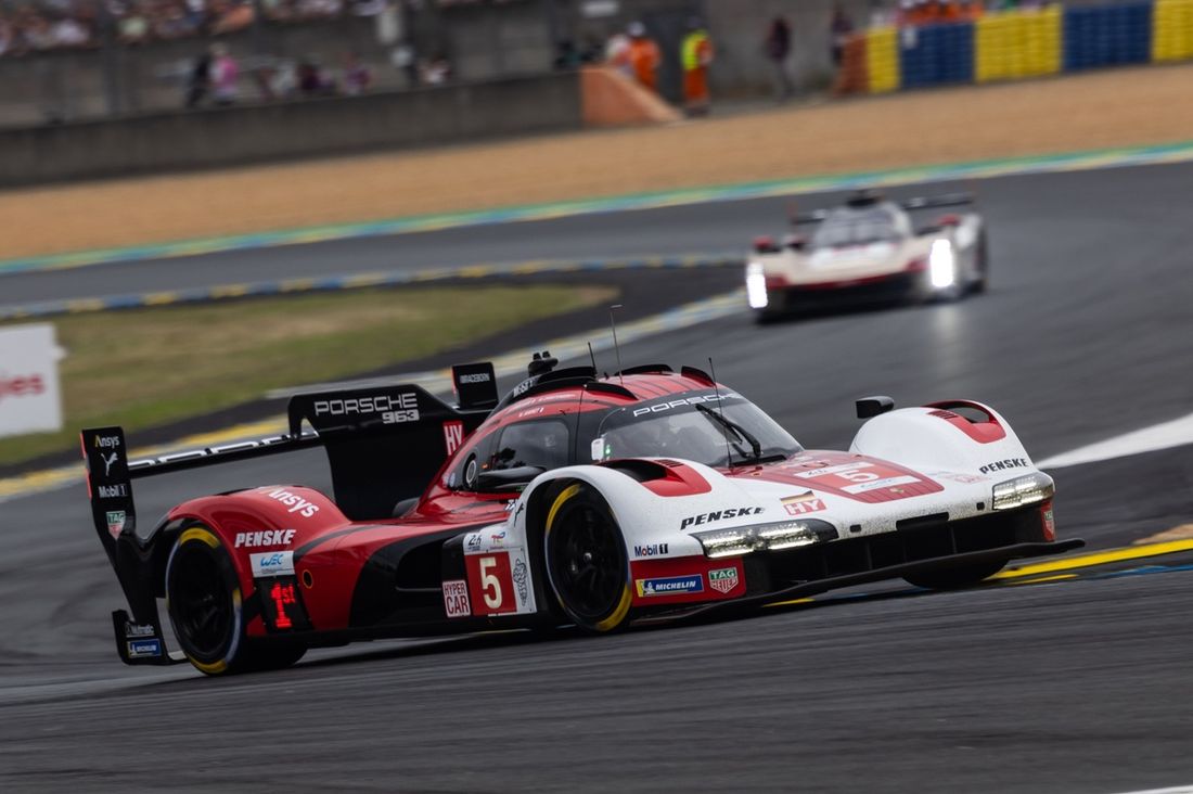  #5 Porsche Penske Motorsport Porsche 963: Julien Andlauer, Michael Christensen, Mathieu Jaminet
