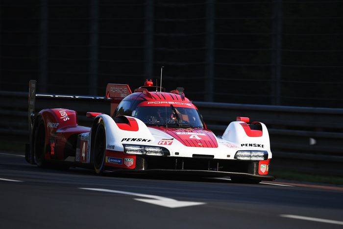 #4 Porsche Penske Motorsport Porsche 963: Felipe Nasr, Nick Tandy, Pascal Wehrlein