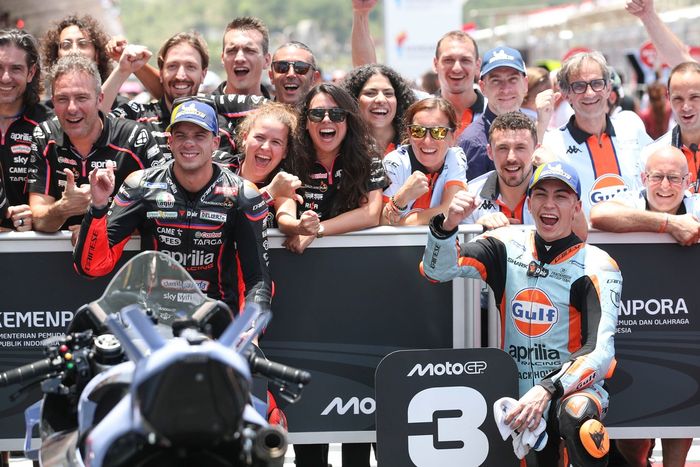 Raul Fernandez, Trackhouse Racing, Marco Bezzecchi, Aprilia Racing