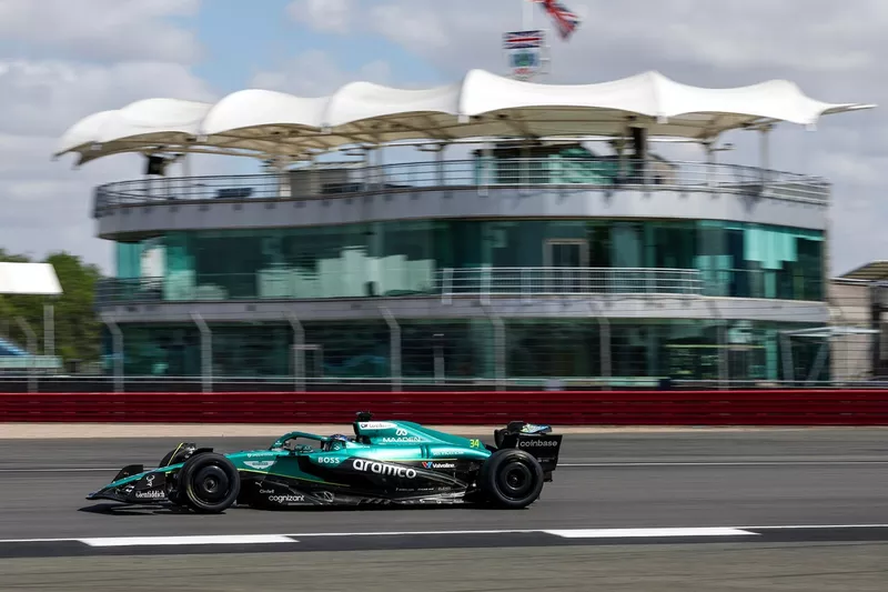 Felipe Drugovich, Aston Martin