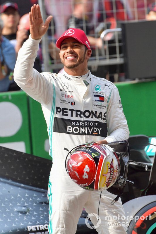 Lewis Hamilton, Mercedes AMG F1, on the grid