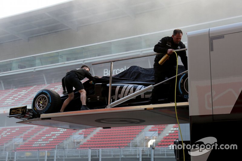 Haas F1 Team VF-18