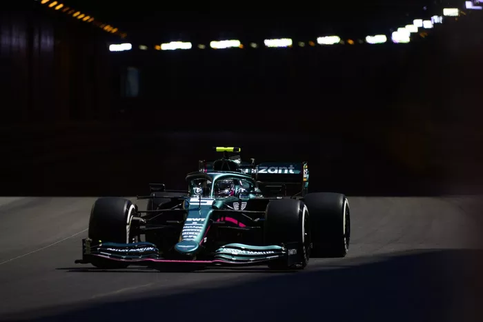 Sebastian Vettel, Aston Martin AMR21