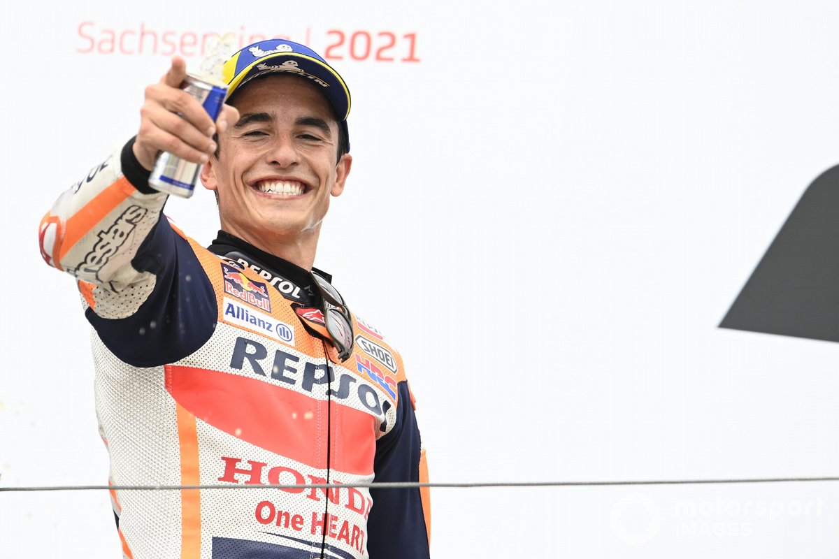 Podio: ganador Marc Márquez, Repsol Honda Team