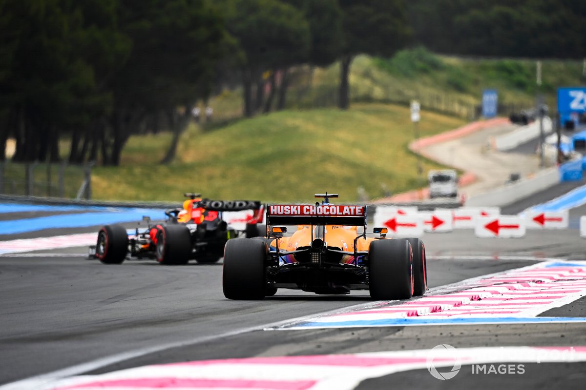Max Verstappen, Red Bull Racing RB16B, Daniel Ricciardo, McLaren MCL35M