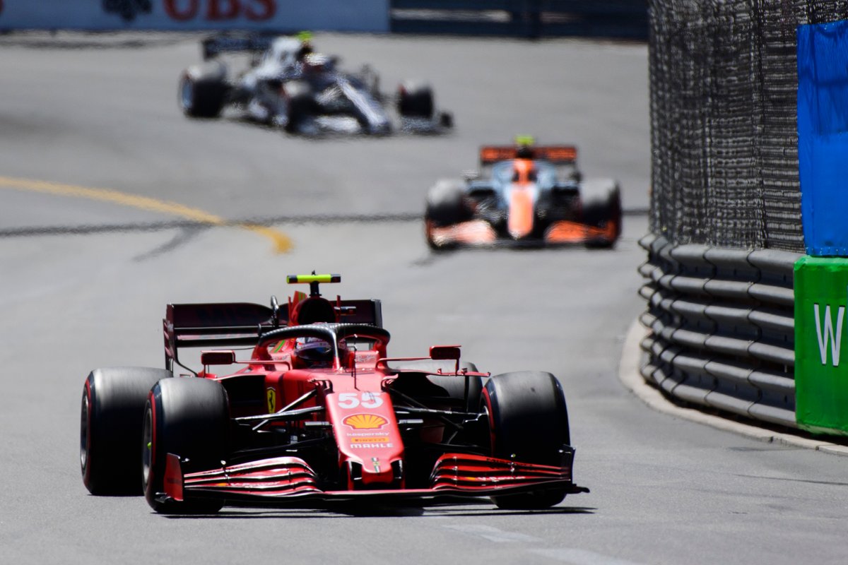 Carlos Sainz Jr., Ferrari SF21