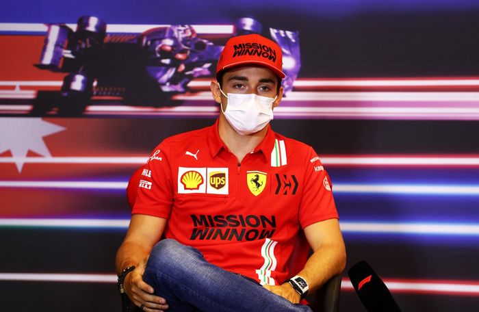 Charles Leclerc, Ferrari en la conferencia de prensa