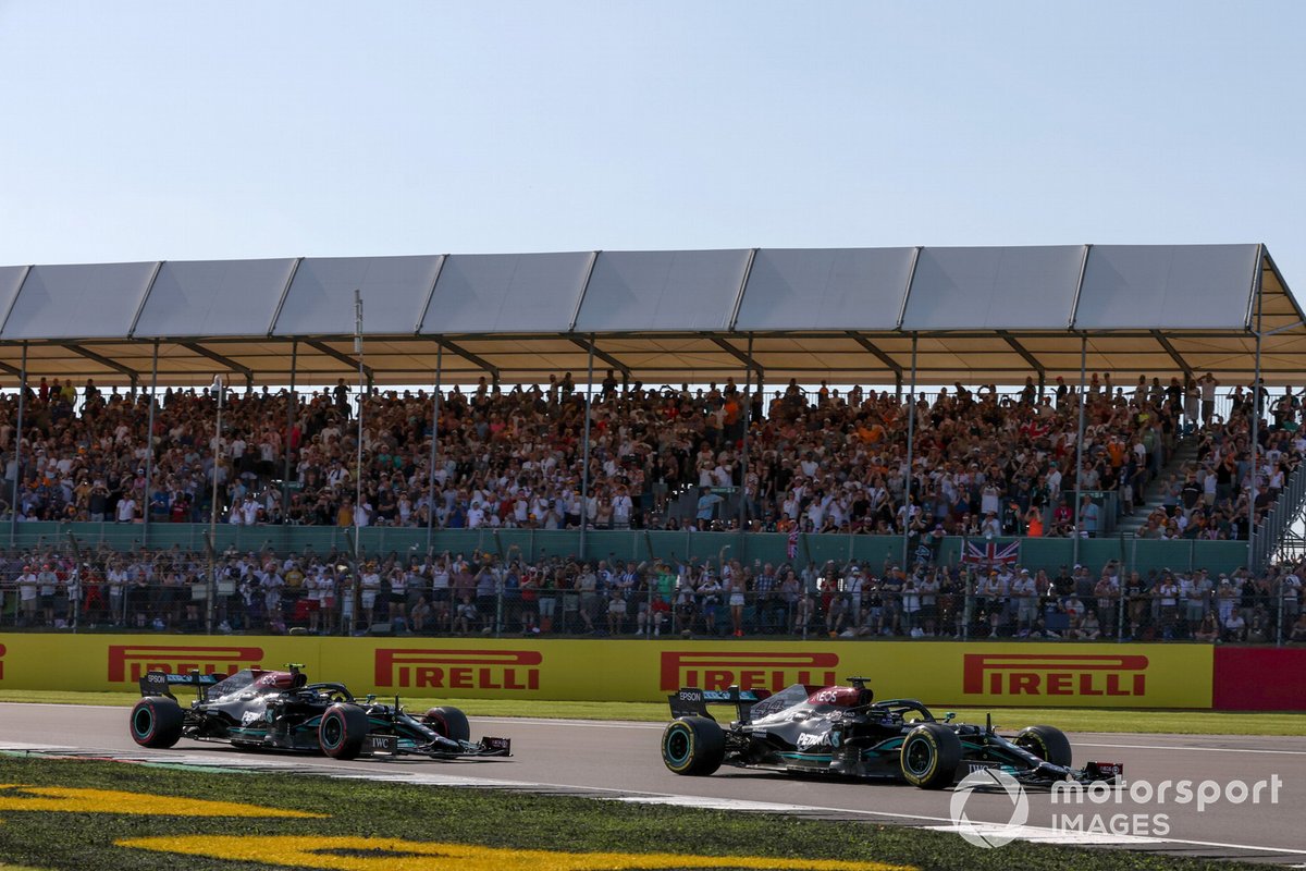 Lewis Hamilton, Mercedes W12, Valtteri Bottas, Mercedes W12