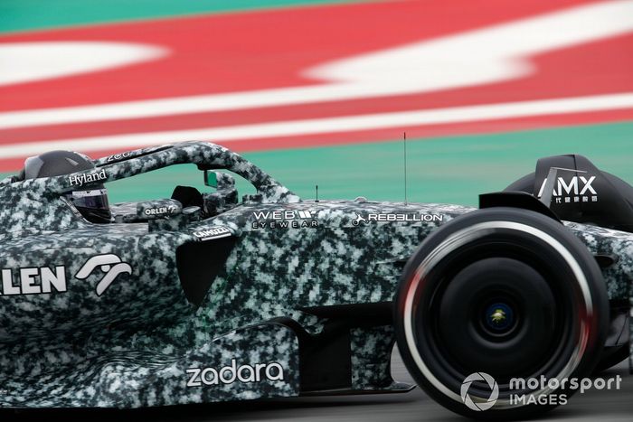 Guanyu Zhou, Alfa Romeo C42