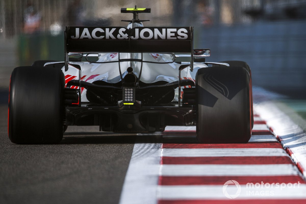 Kevin Magnussen, Haas VF-20