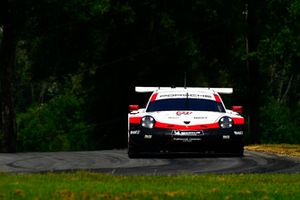 #911 Porsche Team North America Porsche 911 RSR, GTLM - Patrick Pilet, Nick Tandy
