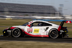 #911 Porsche Team North America Porsche 911 RSR: Patrick Pilet, Dirk Werner