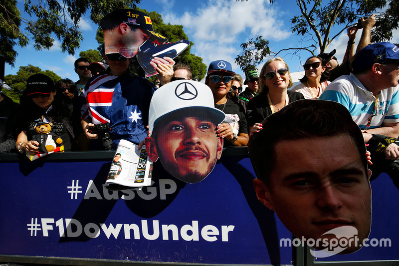 Fans in Melbourne