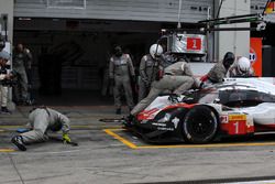 #1 Porsche Team Porsche 919 Hybrid: Neel Jani, Andre Lotterer, Nick Tandy