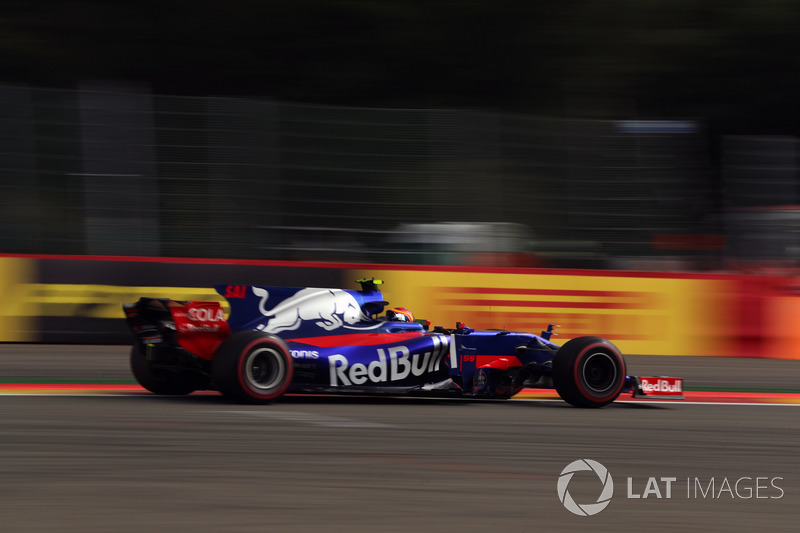 10. Carlos Sainz Jr., Scuderia Toro Rosso STR12
