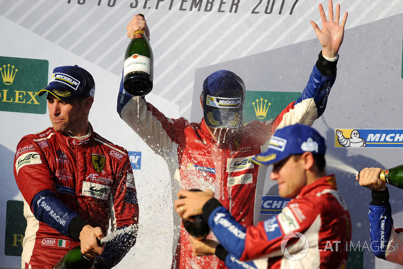Podio LMGTE Pro: i vincitori James Calado, Alessandro Pier Guidi, AF Corse