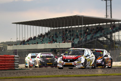 Rob Huff, Power Maxed Racing Vauxhall Astra