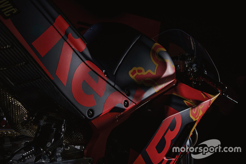Red Bull KTM Factory Racing RC16