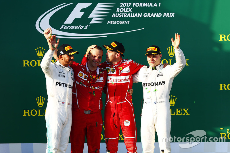 Podio: Sebastian Vettel, Ferrari, Lewis Hamilton, Mercedes AMG F1, Valtteri Bottas, Mercedes AMG F1