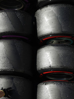 Pirelli tyres