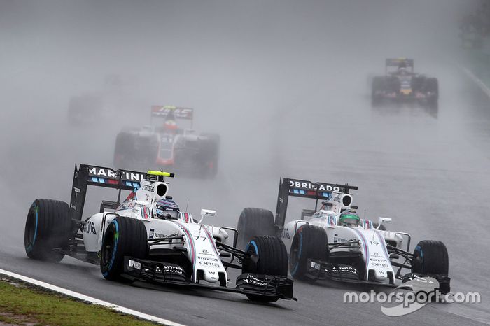 Valtteri Bottas, Williams FW38 y Felipe Massa, Williams FW38