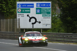 #91 Porsche Team Porsche 911 RSR: Richard Lietz, Frédéric Makowiecki, Patrick Pilet