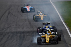 Jolyon Palmer, Renault Sport F1 Team RS16 mengunci roda saat mengerem