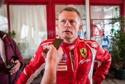 #83 AF Corse Ferrari 458 Italia: Emmanuel Collard