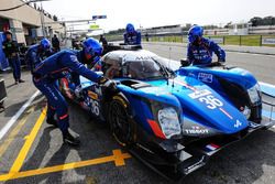 #36 Signatech Alpine A460: Gustavo Menezes, Nicolas Lapierre, Stéphane Richelmi