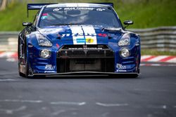 Nissan GT-R команды Schulze Motorsport: Марк Шульжицкий, Тобиас Шульце, Михаэль Шульце, Жордан Трессон