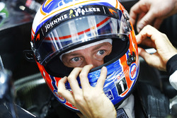 Jenson Button, McLaren MP4-31