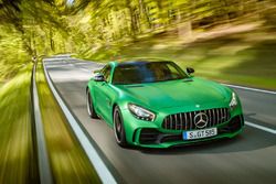 Mercedes-AMG GT R