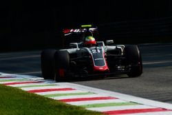 Esteban Gutierrez, Haas F1 Team VF-16