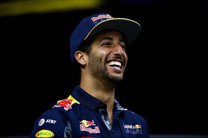 Daniel Ricciardo, Red Bull Racing carrera de drone
