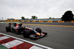 Carlos Sainz Jr., Scuderia Toro Rosso STR11