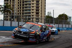 Andre Heimgartner, Aaren Russell, Lucas Dumbrell Motorsport Holden