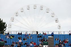 Des fans dans les tribunes