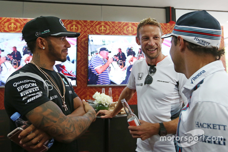 Jenson Button, McLaren Honda celebrates 300 GP, Lewis Hamilton, Mercedes AMG F1 Team and Felipe Mass