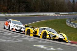 #702 Scuderia Cameron Glickenhaus, SCG003C: Thomas Mutsch, Jeff Wesphal, Andreas Simonson